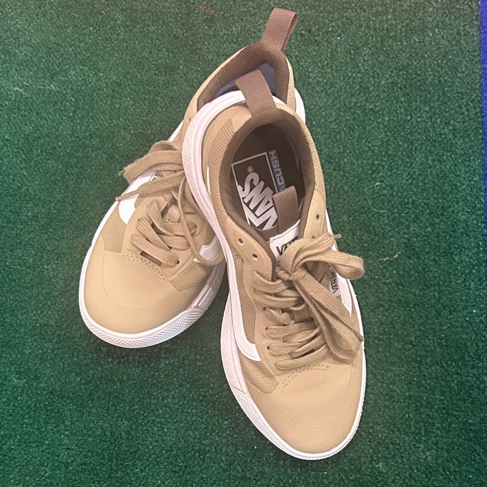 Worn Once! Vans Ultra Cush Ultra Range Kids Beige Sneakers